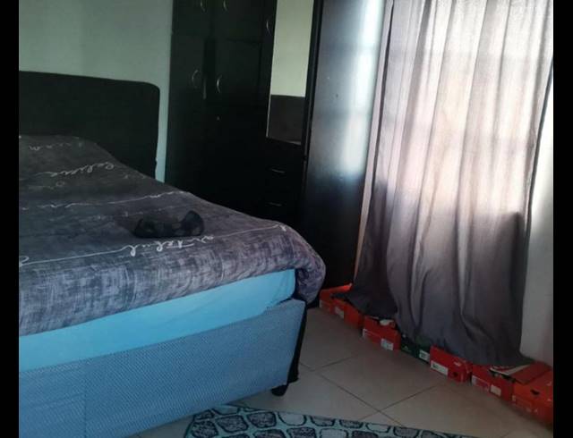 2 BEDROOM HOUSE FOR SALE IN MONTFORD